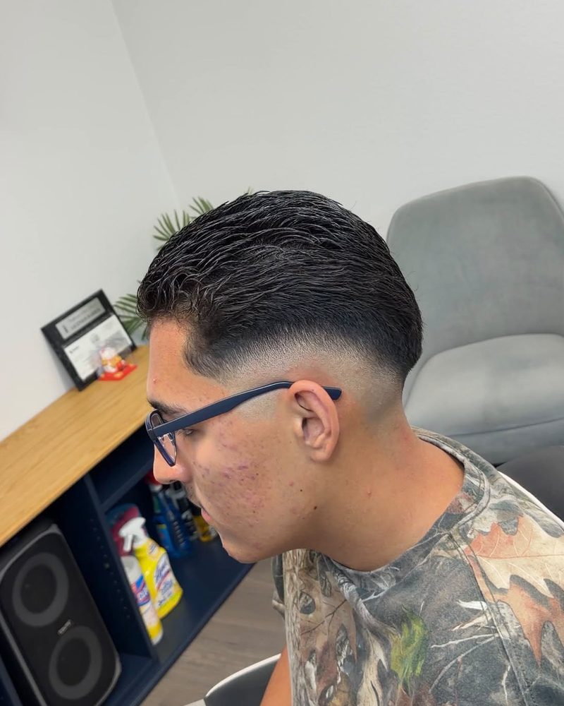 Mid Fade haircut, side profile